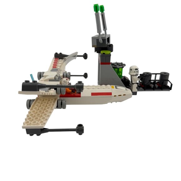 75235 LEGO Star Wars 4 Plus X-wing Starfighter Trench Run Instructions & Minifig - Picture 5 of 11